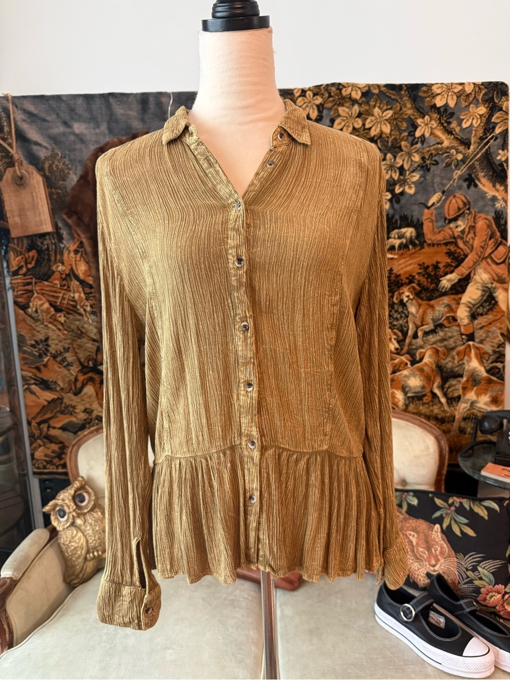 Talori Antique Gold Crinkle Slouch Peplum Button Down Blouse Size Small
